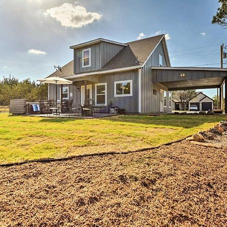 Granbury Home With Hot Tub And Furnished Patio! 外观 照片