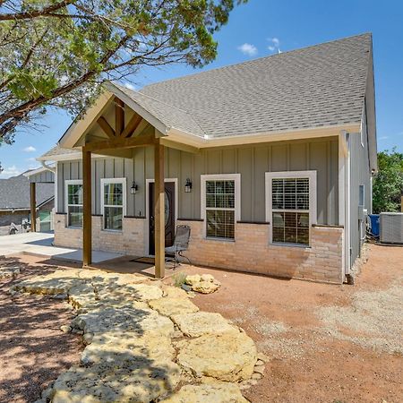 Granbury Home With Hot Tub And Furnished Patio! 外观 照片