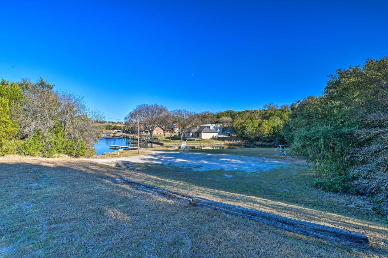 Granbury Home With Hot Tub And Furnished Patio! 外观 照片